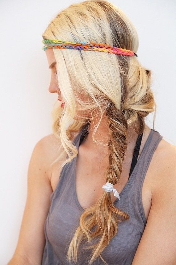https://image.sistacafe.com/images/uploads/content_image/image/171177/1470045443-Boho-Hairstyle-Idea-for-Long-Hair.jpg