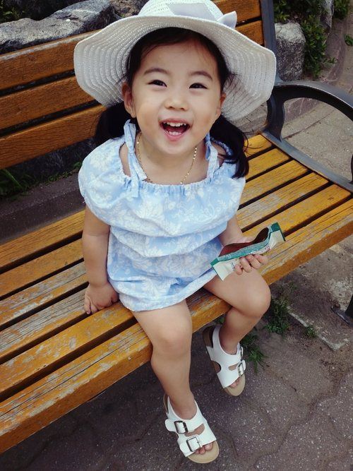 ทรงผม ใสๆ เด็กใส่หมวก