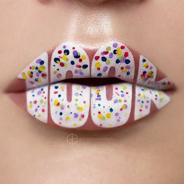 1470115722 lip art make up andrea reed girl grey beauty 56  605