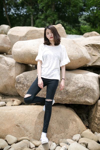 แฟชั่นเสื้อผ้า ผู้หญิง เสื้อยืด