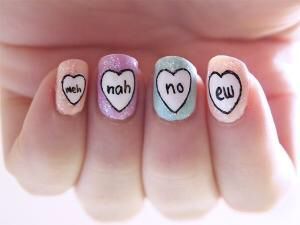 แบบเล็บ เสียงยี้