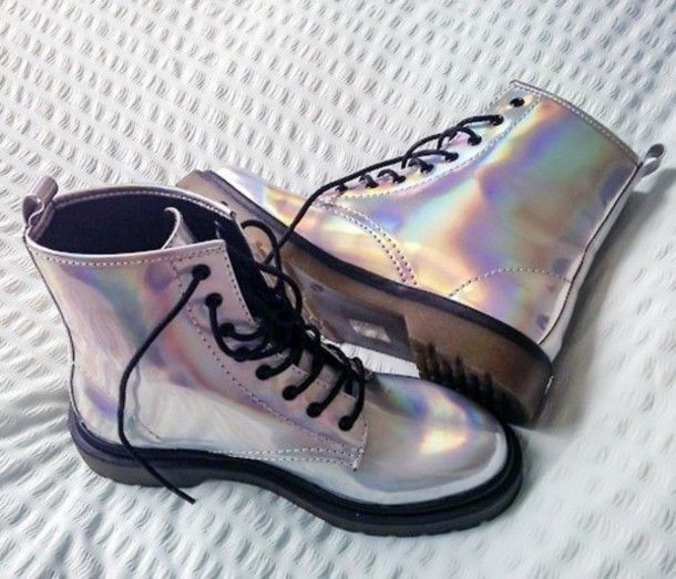 1470412420 t.u.k. iridescent 7 eye boot