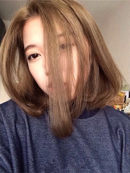 ผมสั้น สีผม โดนแสงสวยเชียว