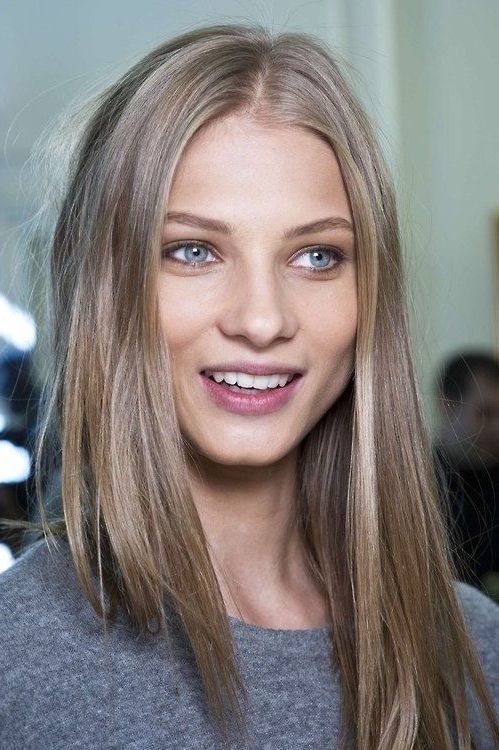 https://image.sistacafe.com/images/uploads/content_image/image/178962/1470736081-ash-blonde-hair-color-20152.jpg