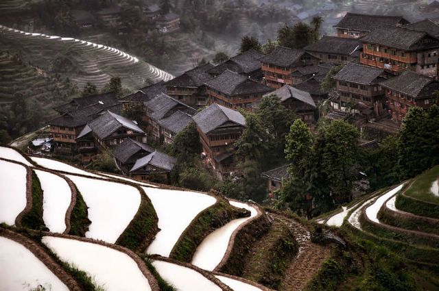 https://image.sistacafe.com/images/uploads/content_image/image/179328/1470762390-fairy-tale-village011.jpg