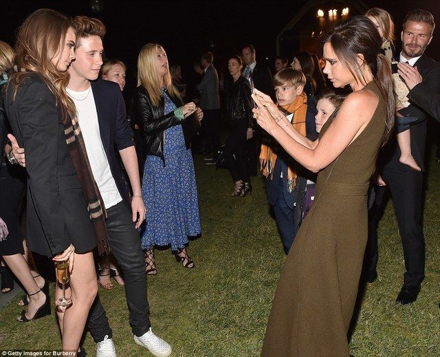1470922793 27a936c900000578 3043185 model behaviour victoria beckham took snaps of her son brooklyn  a 13 1429264554848