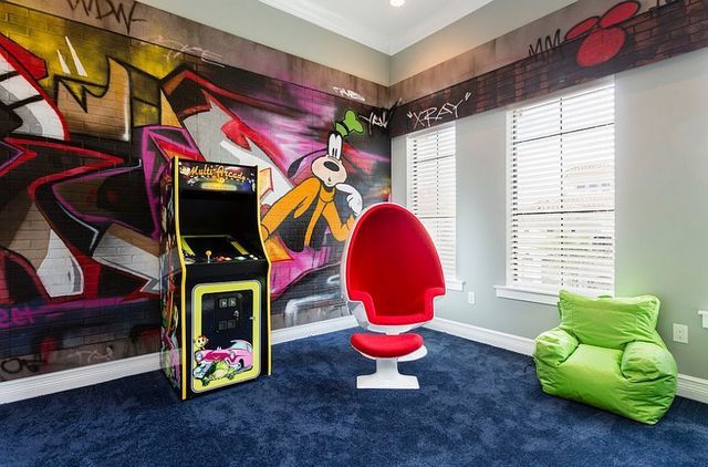 1470986065 showcase your love for goofy in graffiti style