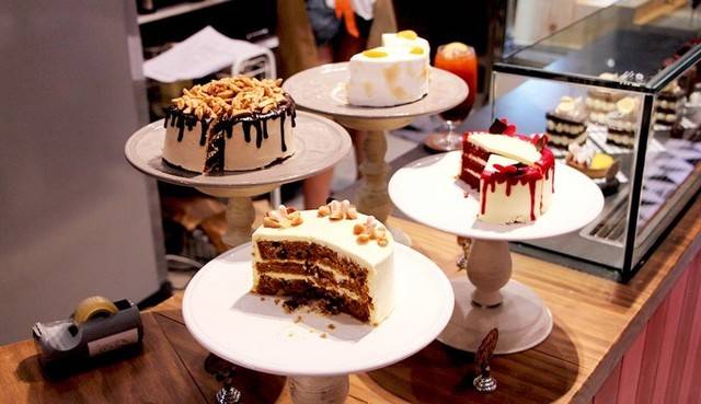 1437026900 cake perhapsrabbit whattoeatinbangkok 785x453