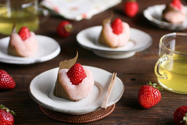 https://image.sistacafe.com/images/uploads/content_image/image/181872/1471184477-AD-Cute-Japanese-Sweets-Wagashi-47.jpg