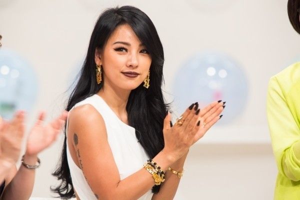 1471277783 lee hyori the irresistible femme fatale
