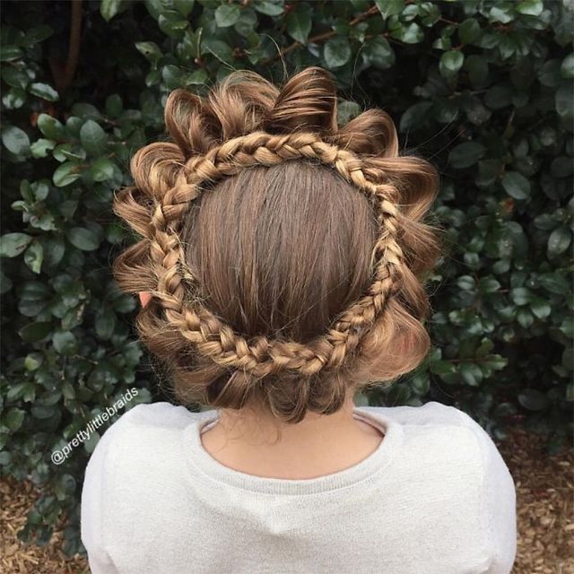 1471350336 mom braids unbelievably intricate hairstyles every morning before school 2  700
