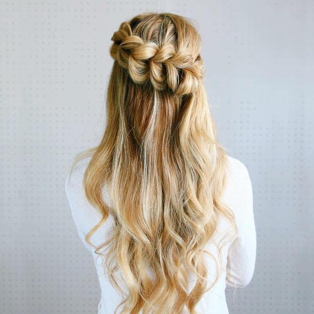 1471360426 5 half updo with a pull through braid