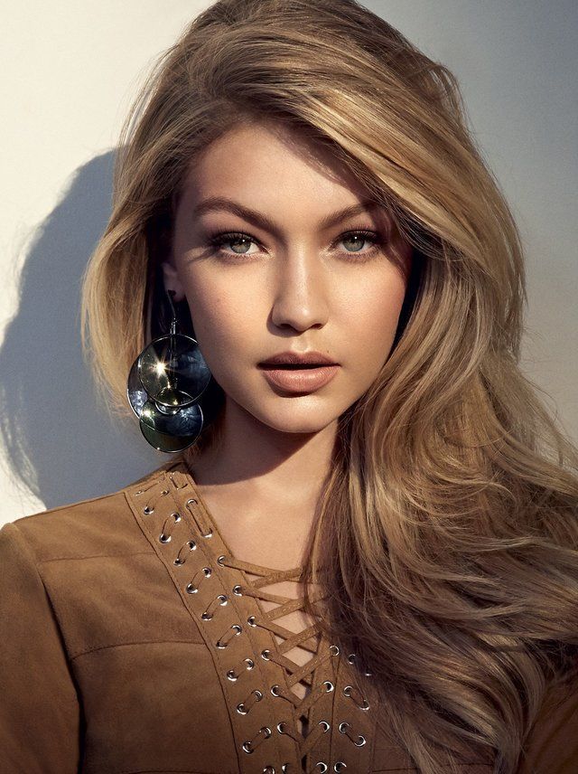1471533828 gigi hadid 1