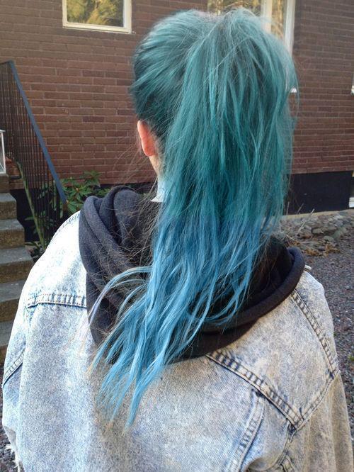 1471586938 soft grunge green pastel dyed hair style