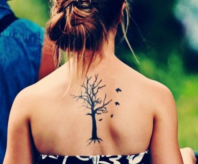 https://image.sistacafe.com/images/uploads/content_image/image/187928/1471776713-Tree-Tattoo-on-Back-for-Women.jpg