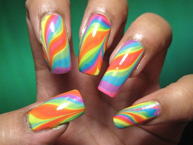 https://image.sistacafe.com/images/uploads/content_image/image/195886/1472612496-Rainbow-Marble-IMG_6385.jpeg