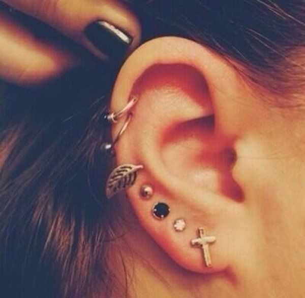 https://image.sistacafe.com/images/uploads/content_image/image/200145/1472918399-9-Ear-Piercings.jpg