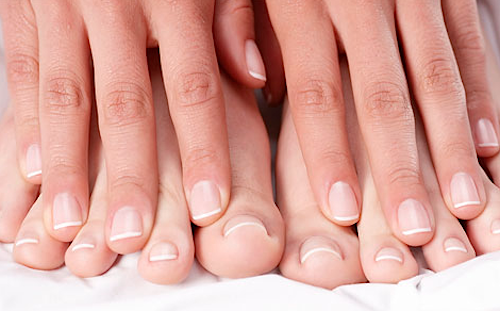 เล็บสวย มือและเท้า