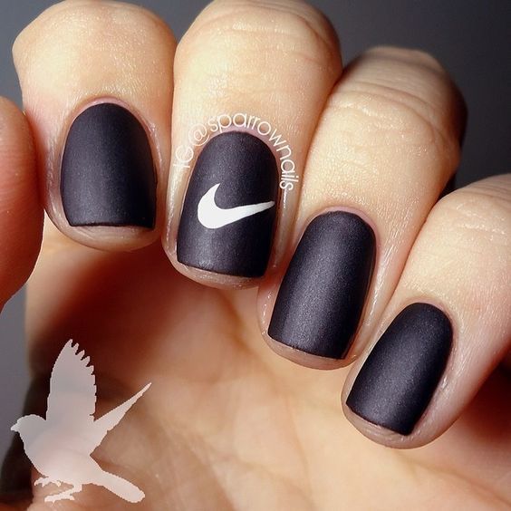 ลายเล็บสวยๆ NIKE
