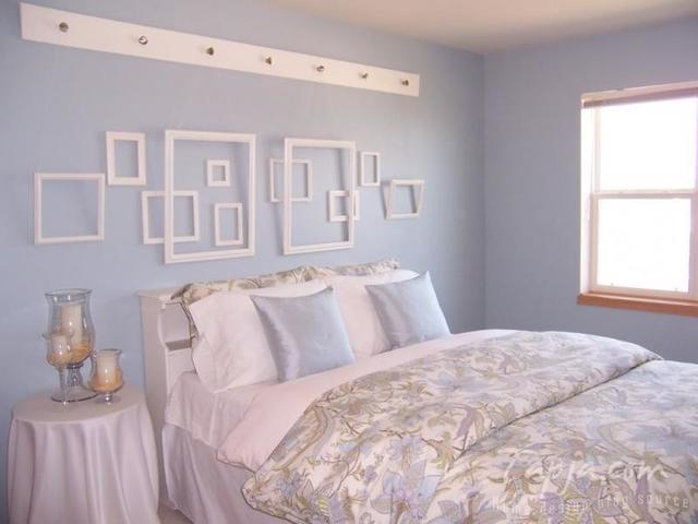 https://image.sistacafe.com/images/uploads/content_image/image/205452/1473432005-blue-wall-bedroom-with-decorative-wall-frame-decor.jpg