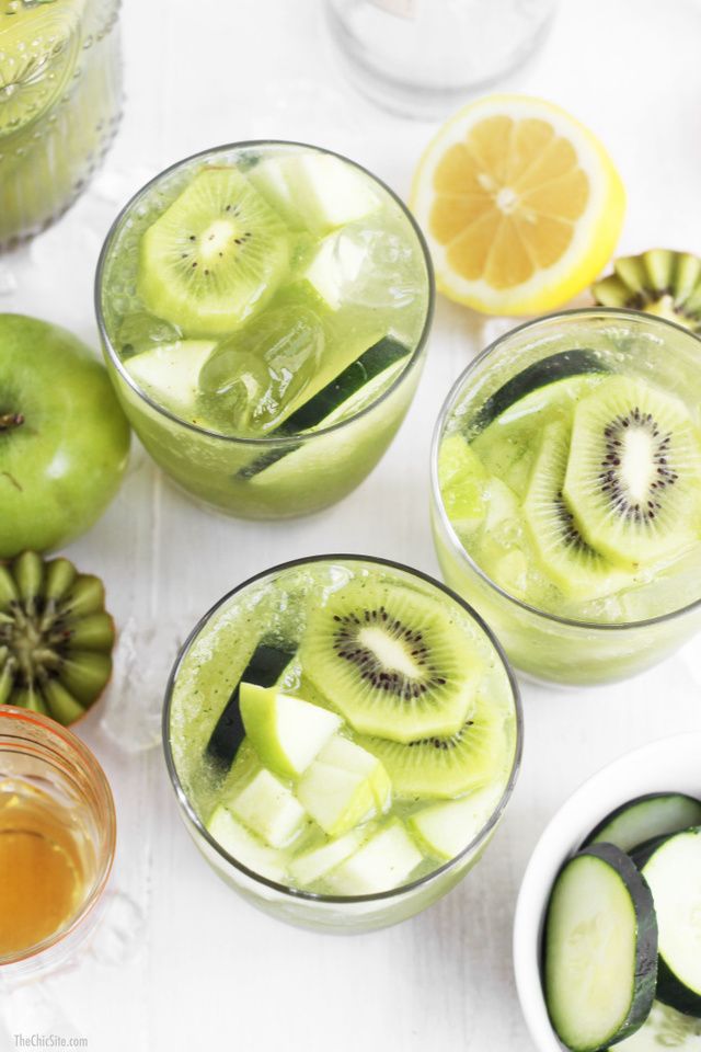 https://image.sistacafe.com/images/uploads/content_image/image/206043/1473570063-fancy-cocktail-recipes-683x1024.jpg
