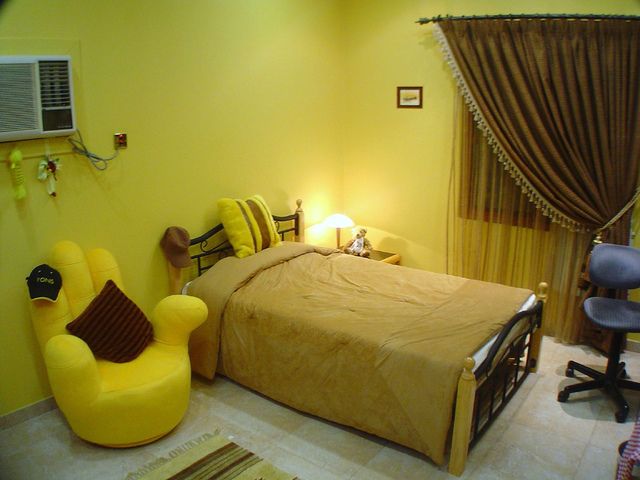 https://image.sistacafe.com/images/uploads/content_image/image/207583/1473710718-magnificent-yellow-bedroom-on-bedroom-with-smart-yellow-rooms.jpg
