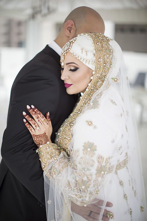 https://image.sistacafe.com/images/uploads/content_image/image/207902/1473747609-hijab-bride-muslim-wedding-37-57d66f528f2e2__605.jpg