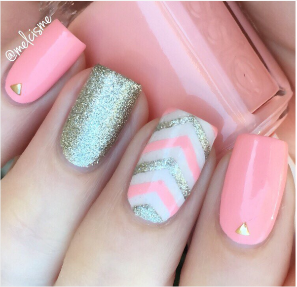 https://image.sistacafe.com/images/uploads/content_image/image/208848/1473836820-pink-chevron-cute-nail-art-bmodish.png