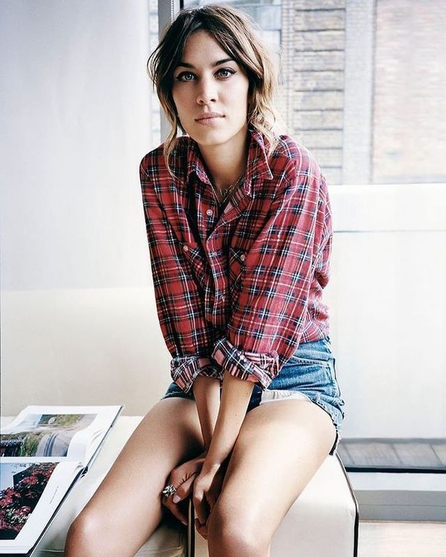 หน้าใสสไตล์ Alexa Chang 