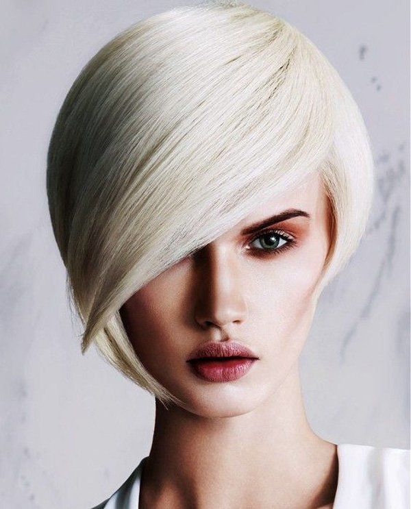 1474091857 short haircut for women