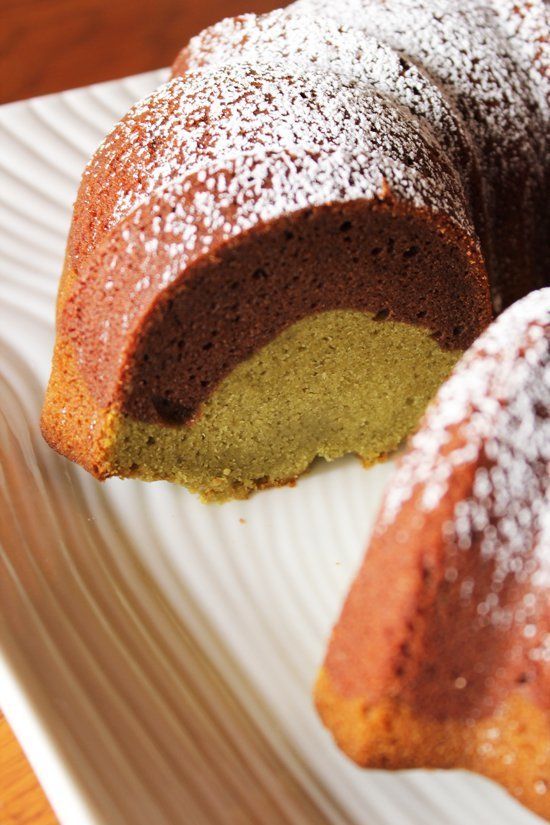 https://image.sistacafe.com/images/uploads/content_image/image/211906/1474178880-Chocolate-Matcha-Mochi-Bundt-Cake.jpg