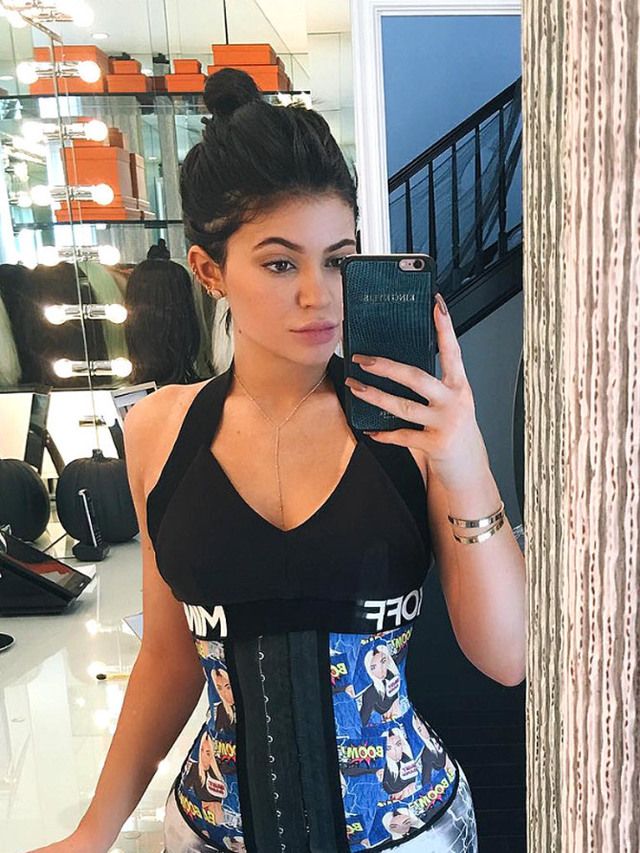 https://image.sistacafe.com/images/uploads/content_image/image/213155/1474299462-kylie-jenner-01.jpg