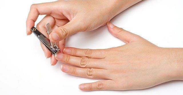 https://image.sistacafe.com/images/uploads/content_image/image/214338/1474429443-Quick_Tips_to_Stop_Your_Nails_from_Breaking__1_.jpg