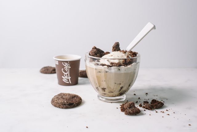 https://image.sistacafe.com/images/uploads/content_image/image/216025/1474607040-cookies-and-cream-affogato-6w.jpg