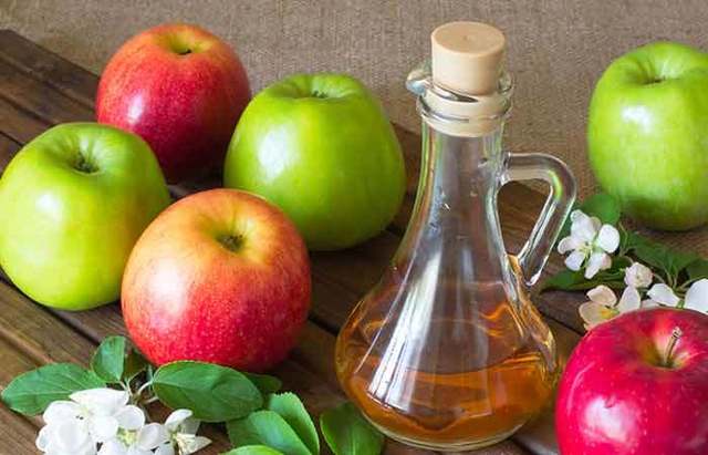 https://image.sistacafe.com/images/uploads/content_image/image/216134/1474611564-How-To-Get-Rid-Of-Pimples20.jpg