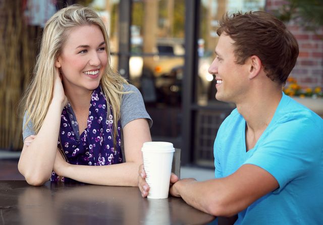 https://image.sistacafe.com/images/uploads/content_image/image/216778/1474697579-first-date-lies1.jpg
