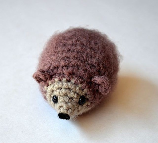 https://image.sistacafe.com/images/uploads/content_image/image/219625/1475038876-Hedgehog-diy-768x696.jpg