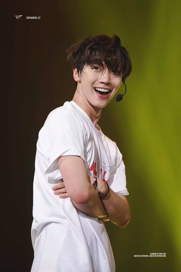 1475163240 nct u member ten 7