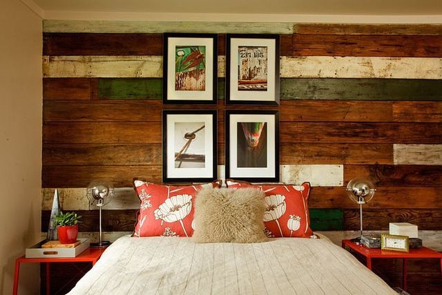 https://image.sistacafe.com/images/uploads/content_image/image/221660/1475387293-Gorgeous-beach-style-bedroom-with-a-unique-reclaimed-wood-accent-wall.jpg