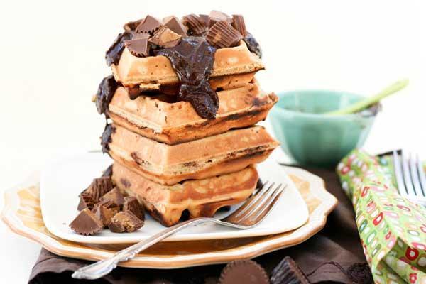 1475509154 dessert recipes reeses peanut butter chocolate waffles