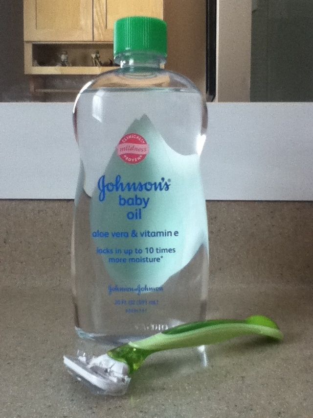 1475577920 baby oil shaving