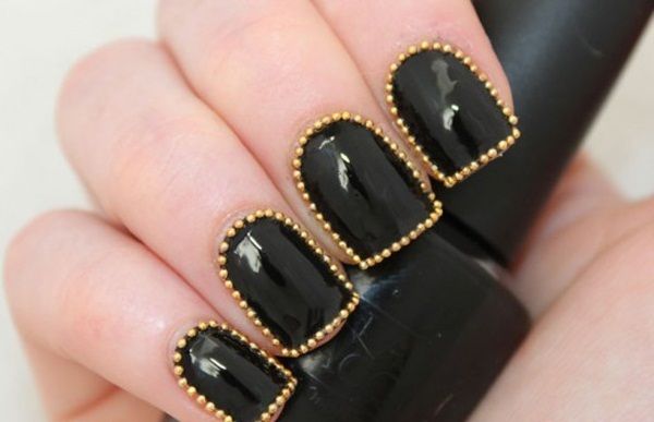 https://image.sistacafe.com/images/uploads/content_image/image/224586/1475664412-border-nails-8.jpeg