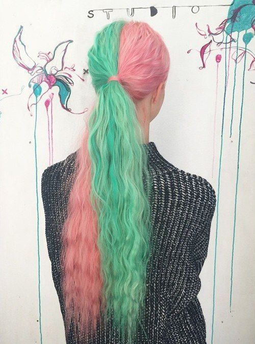 1475734905 17 half teal half pink pastel hair