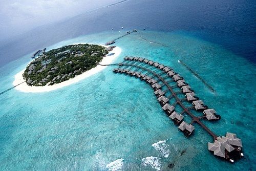 https://image.sistacafe.com/images/uploads/content_image/image/226172/1475831466-maldives-view.jpg