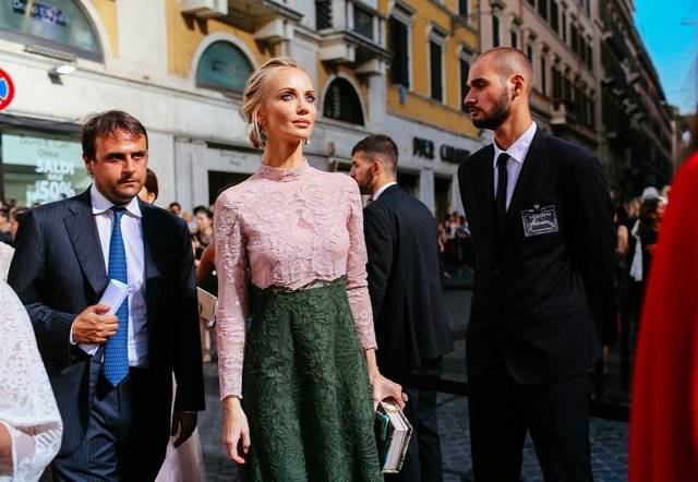 https://image.sistacafe.com/images/uploads/content_image/image/22673/1438156007-VALENTINO-STREET-10.jpg
