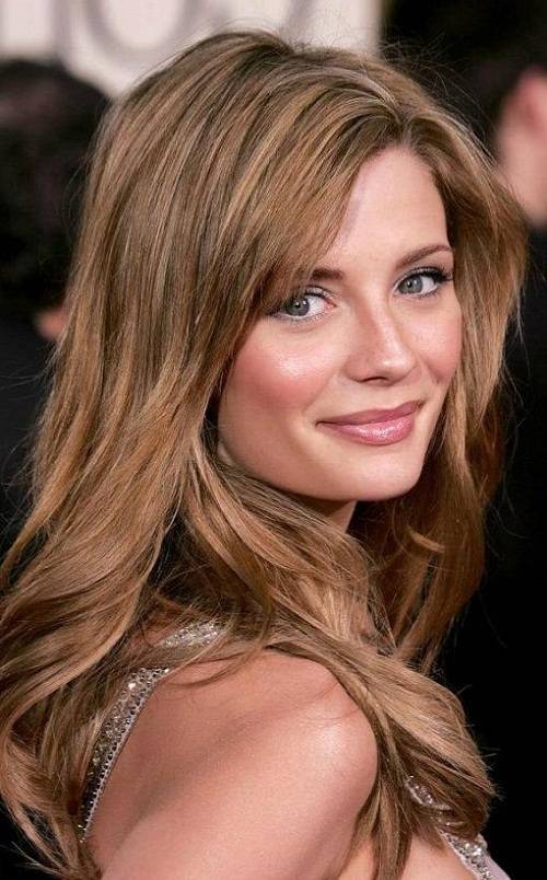 1438171835 light brown hair color with caramel highlights