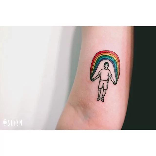 https://image.sistacafe.com/images/uploads/content_image/image/231613/1476715457-Cute-And-Simple-Rainbow-Colorful-Latest-Tattoos-Collection-Ever-17.jpg