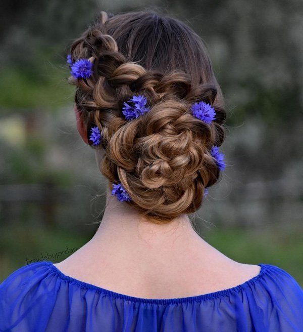 1476856782 updos for long hair 26