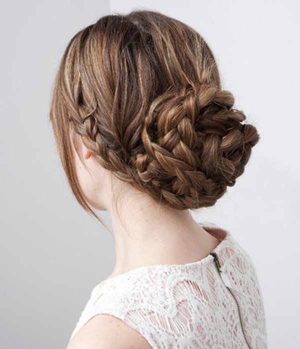 1476856901 updos for long hair 3