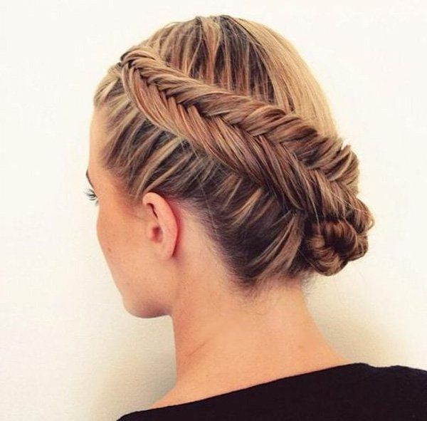 1476856918 updos for long hair 4